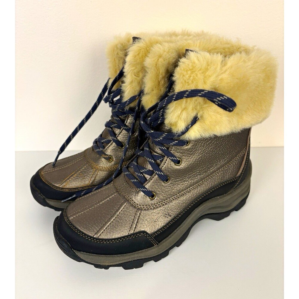 Clarks Faux Fur Lined Lace Up Winter Snow Boots Ankle Round Toe Women’s 7